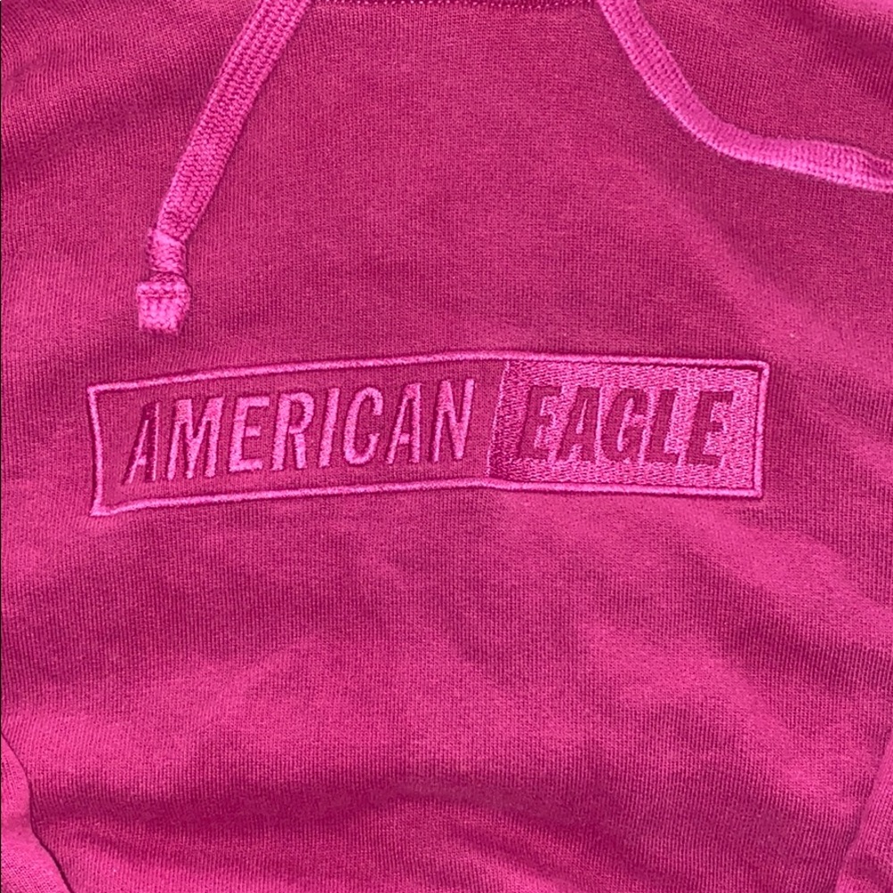 pink american eagle sweatshirt